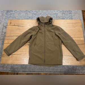 Men's Condor Summit Soft Shell Jacket Coyote Brown Size Medium EUC $123 retail